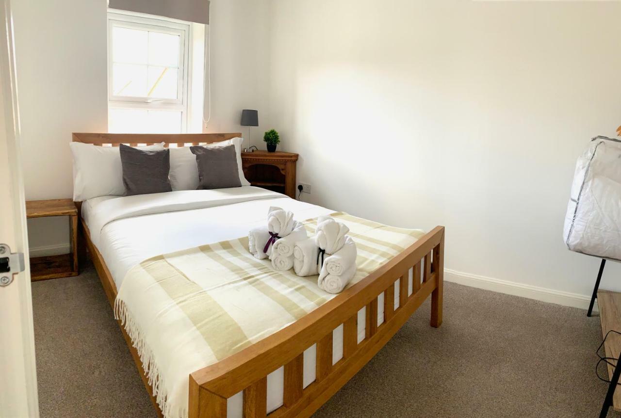 Crowd Luxury Apartments- Auckley House Holiday home *